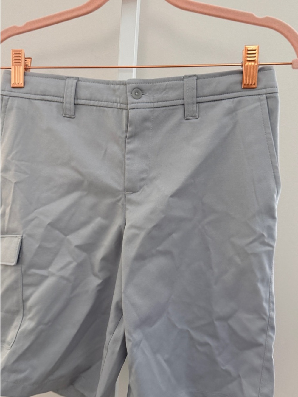 Under Armour Light Gray Cargo Shorts - Picture 6 of 6